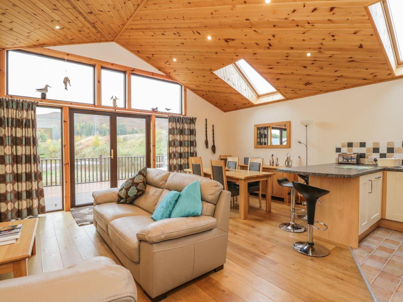 Burnside Lodge Lodge 1, Glengoulandie Aberfeldy Eksteriør bilde
