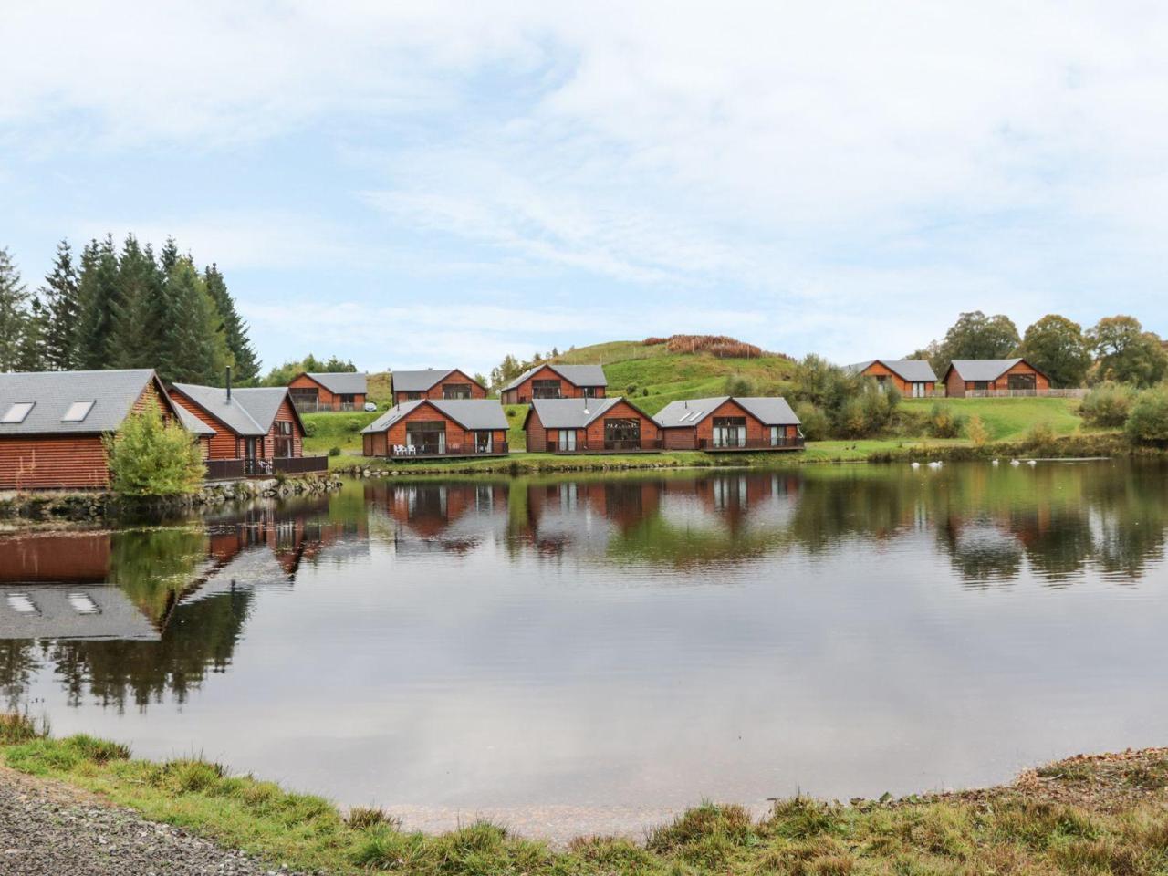 Burnside Lodge Lodge 1, Glengoulandie Aberfeldy Eksteriør bilde